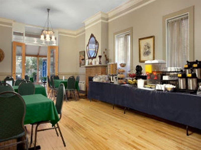 Travelodge Ottawa Downtown Doral ภายนอก รูปภาพ