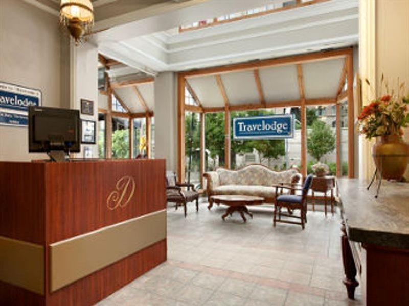 Travelodge Ottawa Downtown Doral ภายนอก รูปภาพ